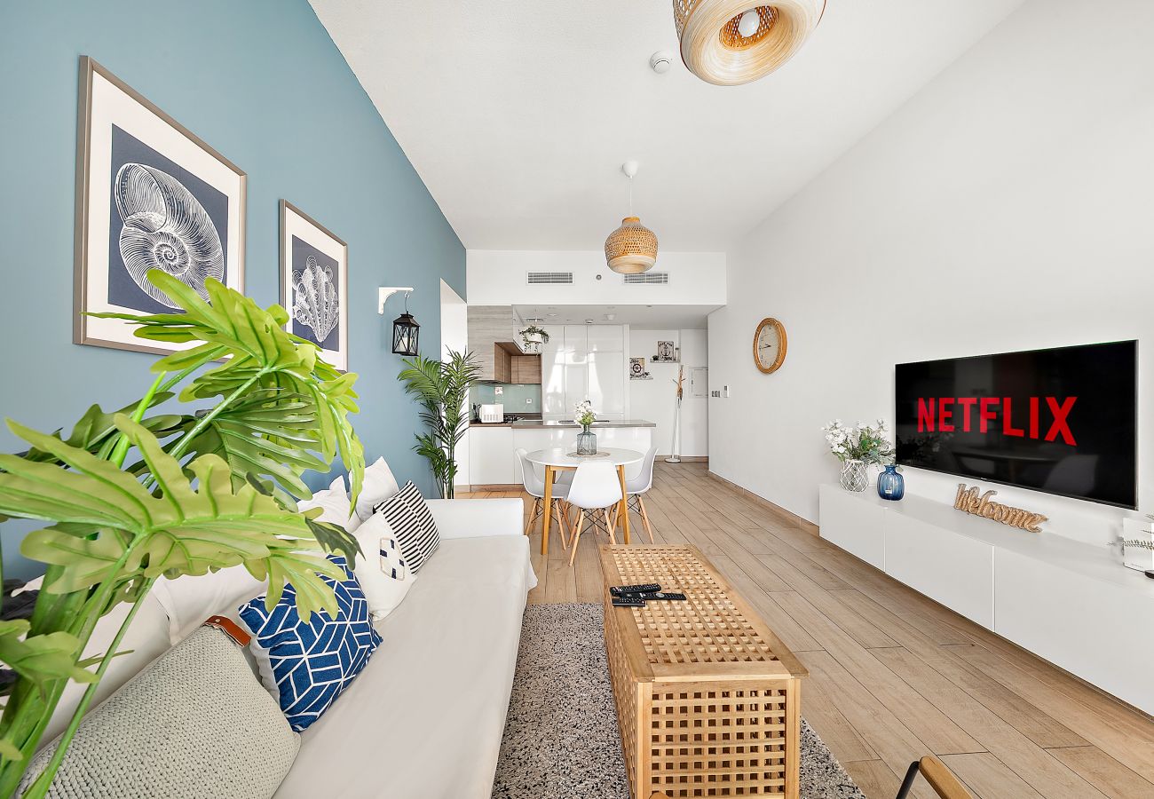 Apartment in Dubai - Bright and Stylish 1 BD in Dubai Marina