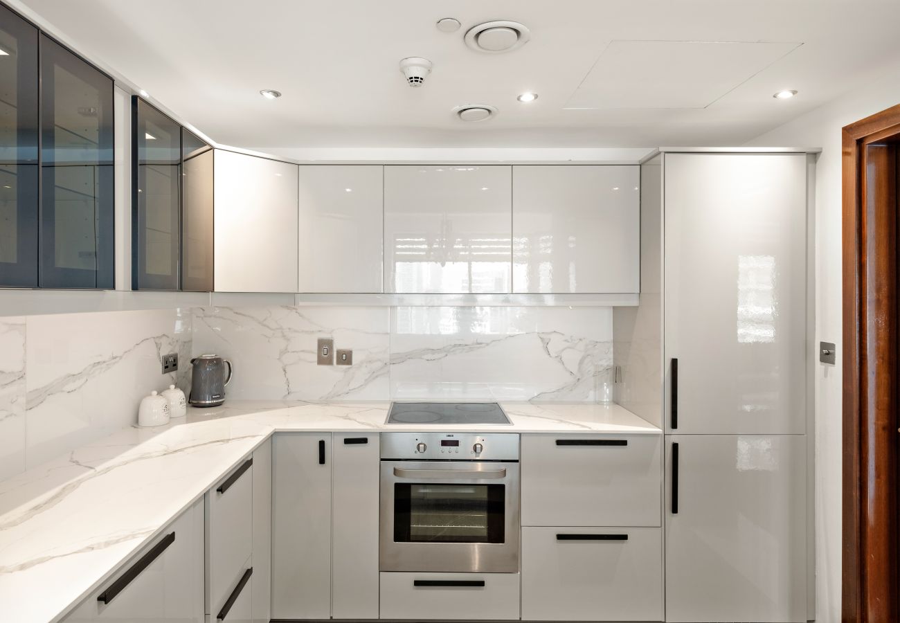 Apartment in Dubai - Luxury 2 BD with Stunning Marina Views