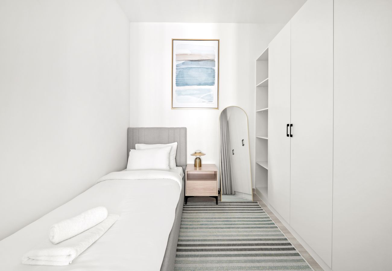 Apartment in Dubai - Contemporary 2 BD in Dubai Marina