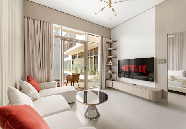 Apartment in Dubai -  Refined 1 BD Apartment in JVC