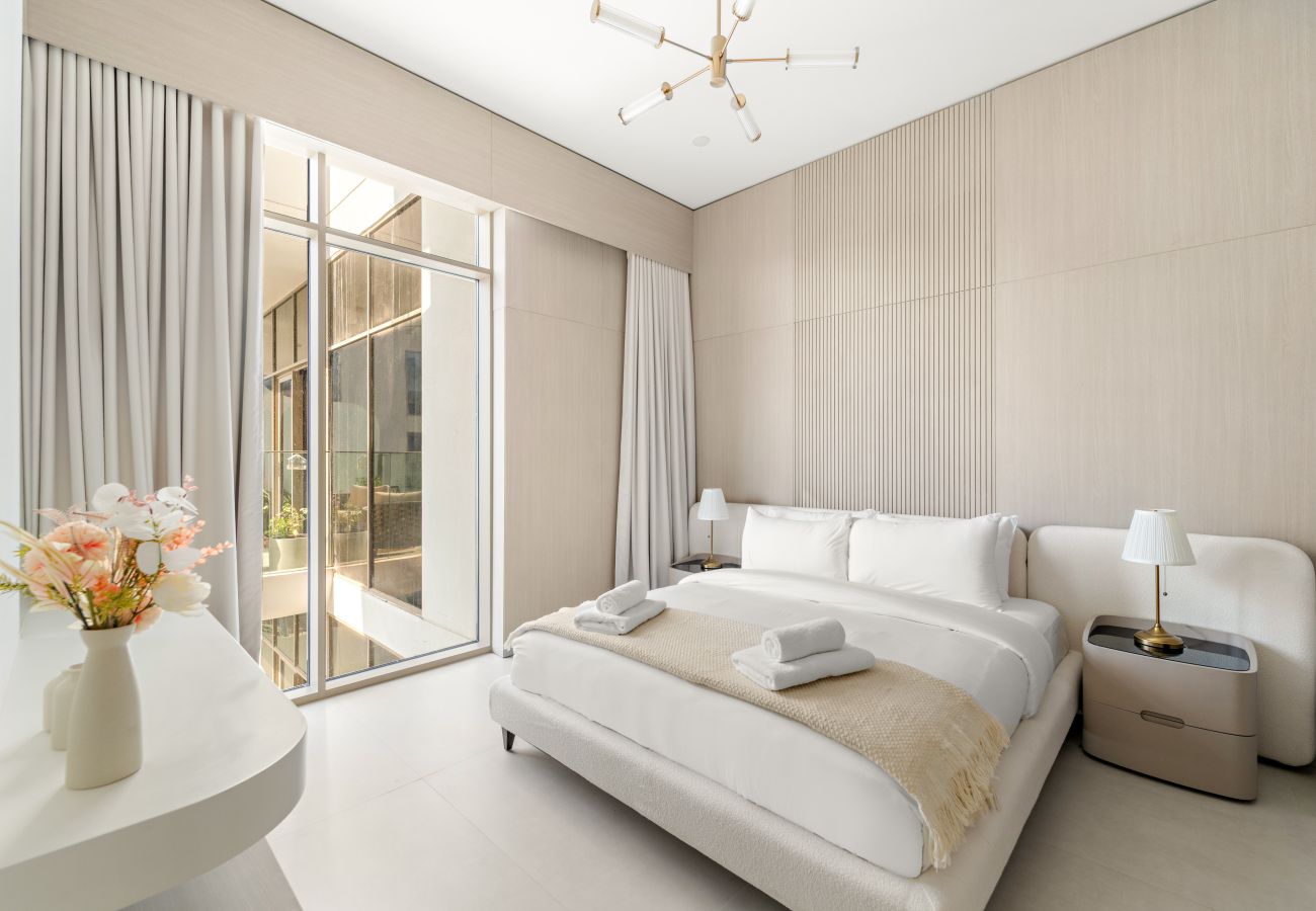 Apartment in Dubai -  Refined 1 BD Apartment in JVC