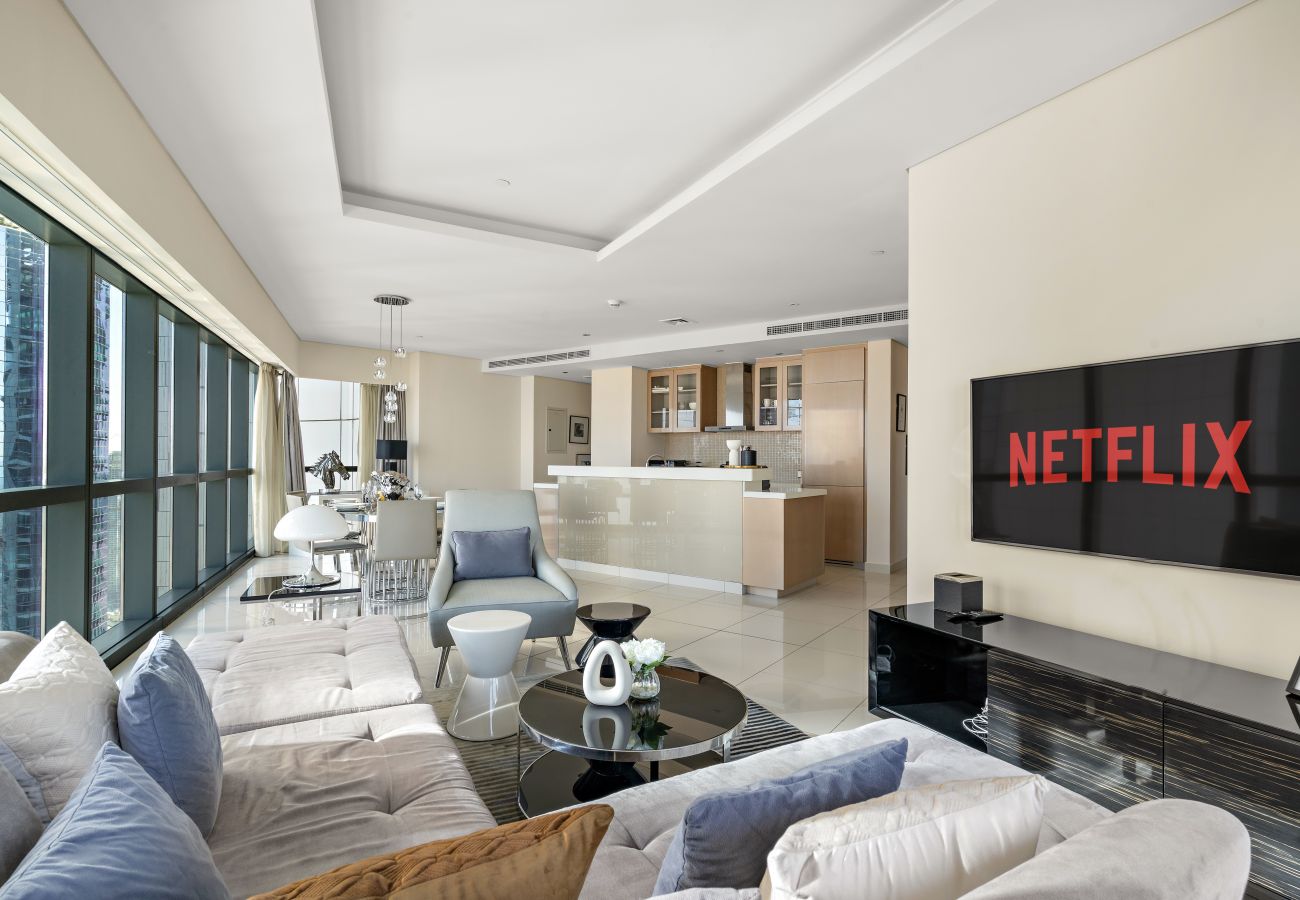 Apartment in Dubai - Luxurious 3BD in Business Bay with Burj Khalifa View