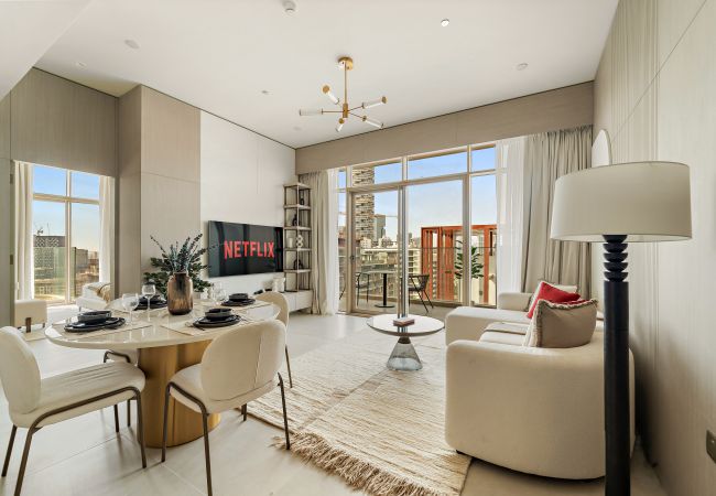 Apartment in Dubai - Contemporary One Bedroom Apartment in JVC