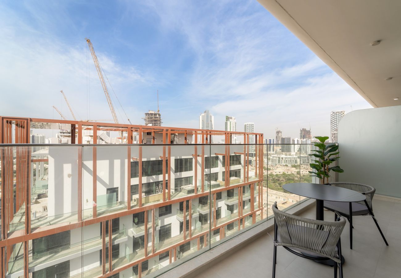 Apartment in Dubai - Contemporary One Bedroom Apartment in JVC