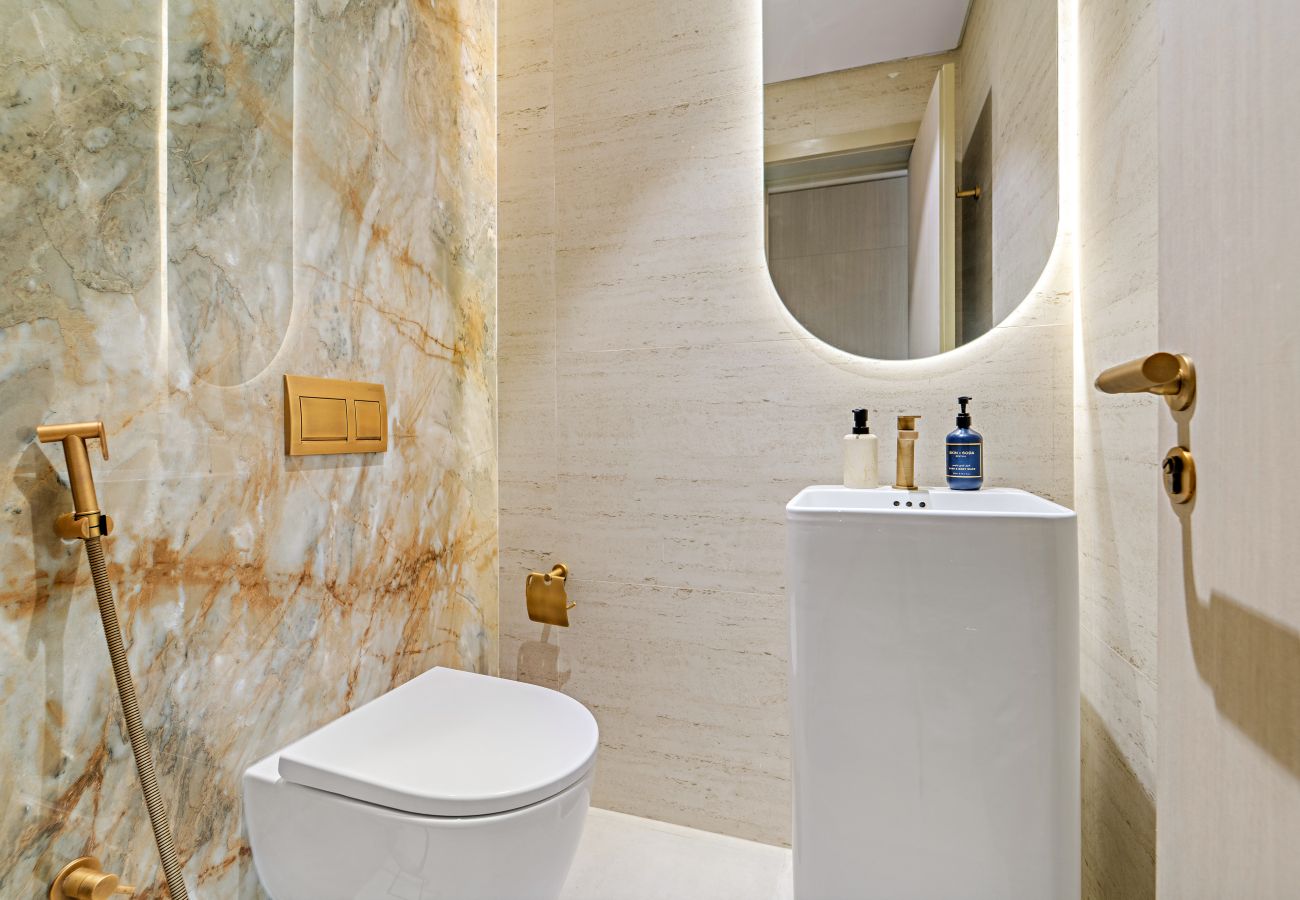 Apartment in Dubai - Contemporary One Bedroom Apartment in JVC