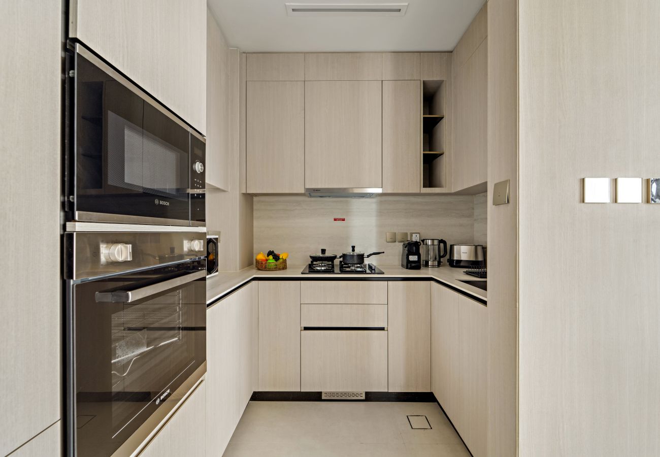 Apartment in Dubai - Contemporary One Bedroom Apartment in JVC