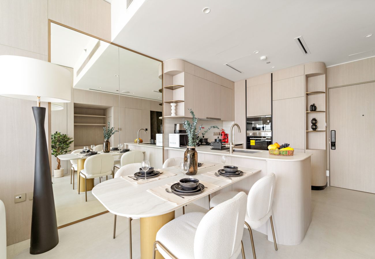 Apartment in Dubai - Bright and Modern One Bedroom in JVC