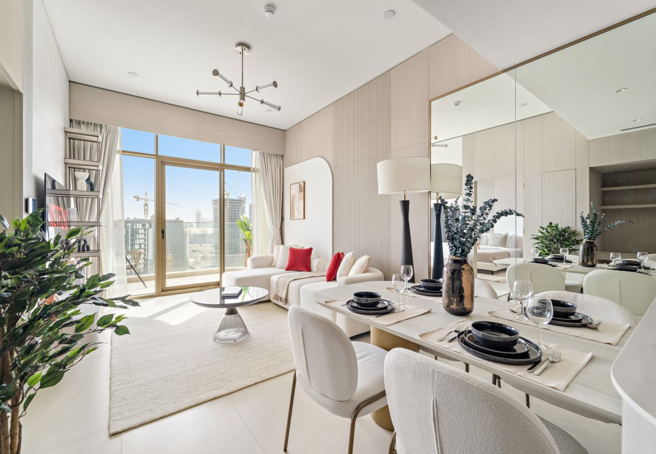 Apartment in Dubai - Bright and Modern One Bedroom in JVC