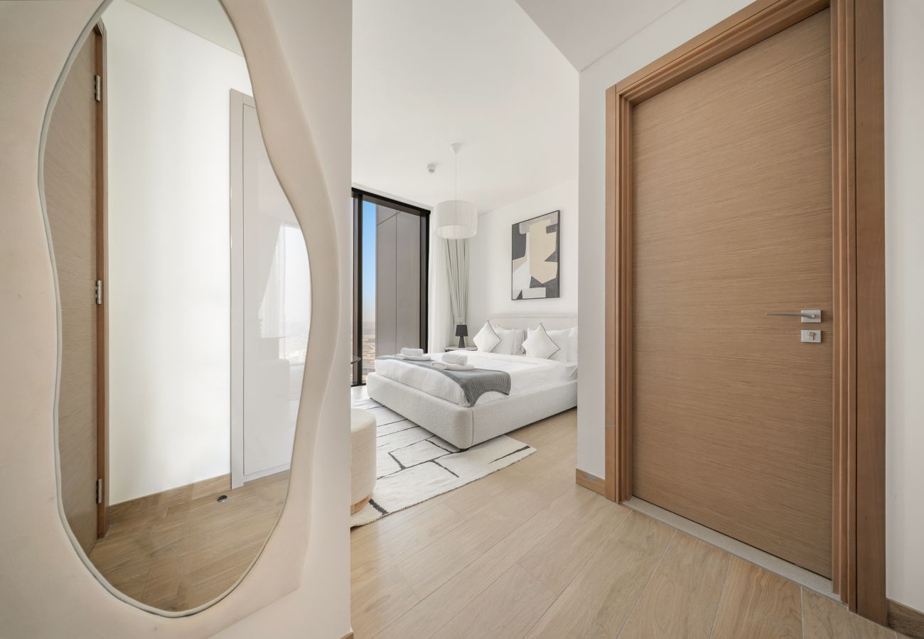 Apartment in Dubai - Stylish 2BR + Maid’s Apartment in Sobha Hartland