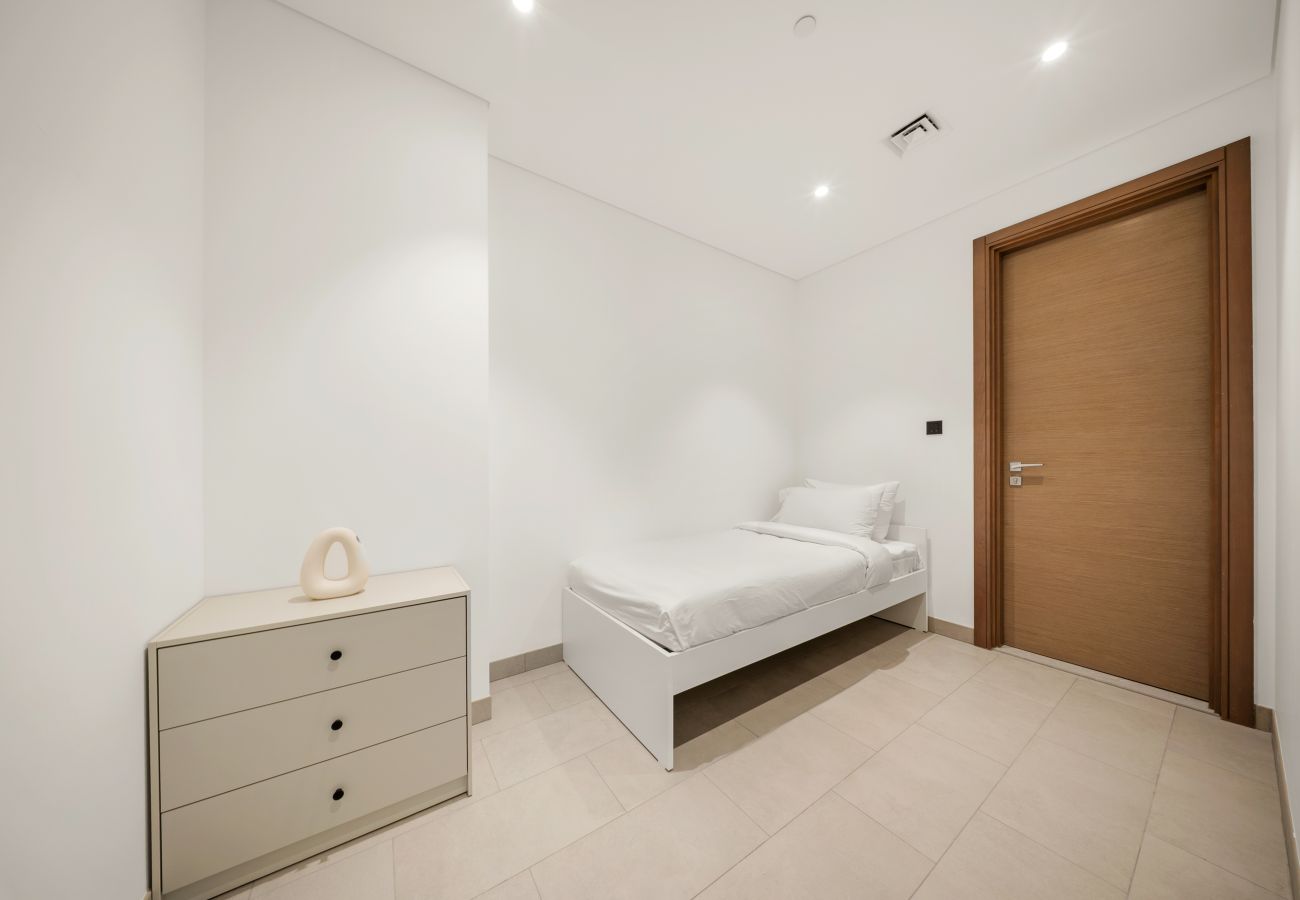 Apartment in Dubai - Stylish 2BR + Maid’s Apartment in Sobha Hartland