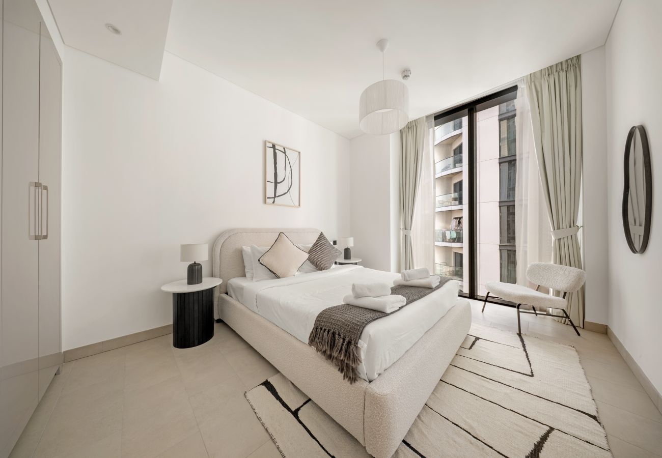 Apartment in Dubai - Stylish 2BR + Maid’s Apartment in Sobha Hartland