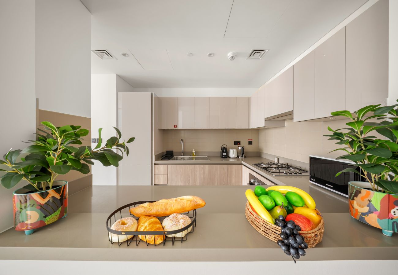 Apartment in Dubai - Stylish 2BR + Maid’s Apartment in Sobha Hartland