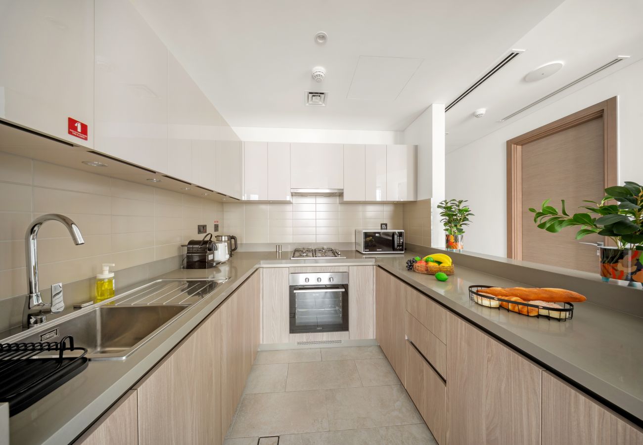 Apartment in Dubai - Stylish 2BR + Maid’s Apartment in Sobha Hartland