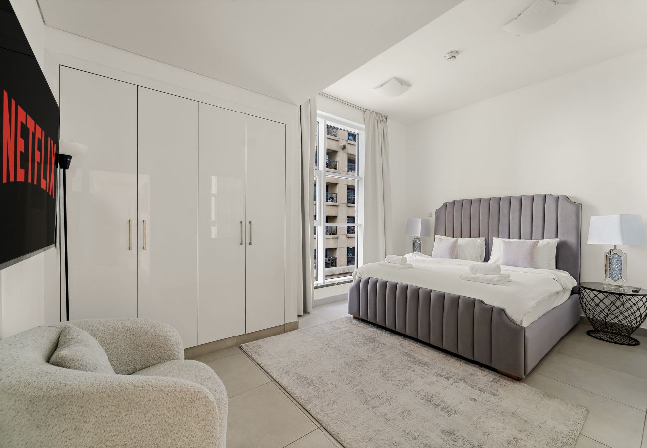 Apartment in Dubai - Stylish 2BD in Dubai Marina Near the Beach