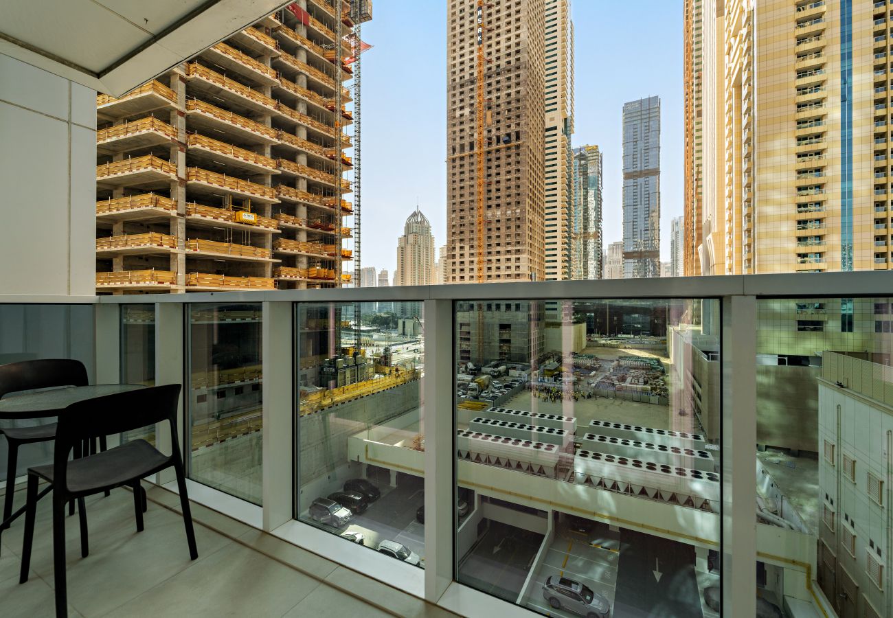 Apartment in Dubai - Stylish 2BD in Dubai Marina Near the Beach