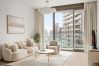 Apartment in Dubai - Luxury 1 BD with Panoramic Canal Views