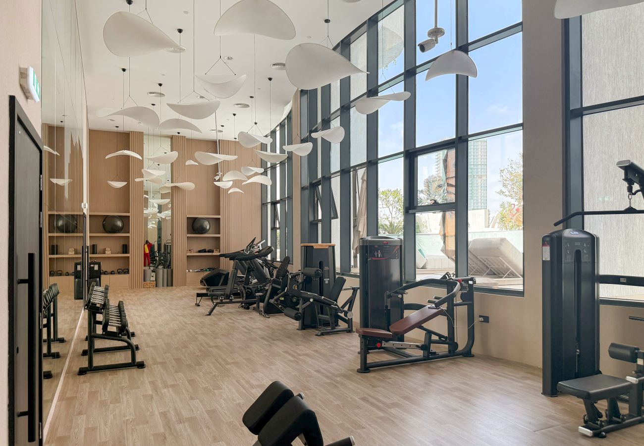 Apartment in Dubai - Luxury Living with Top Amenities 1BD in JVC