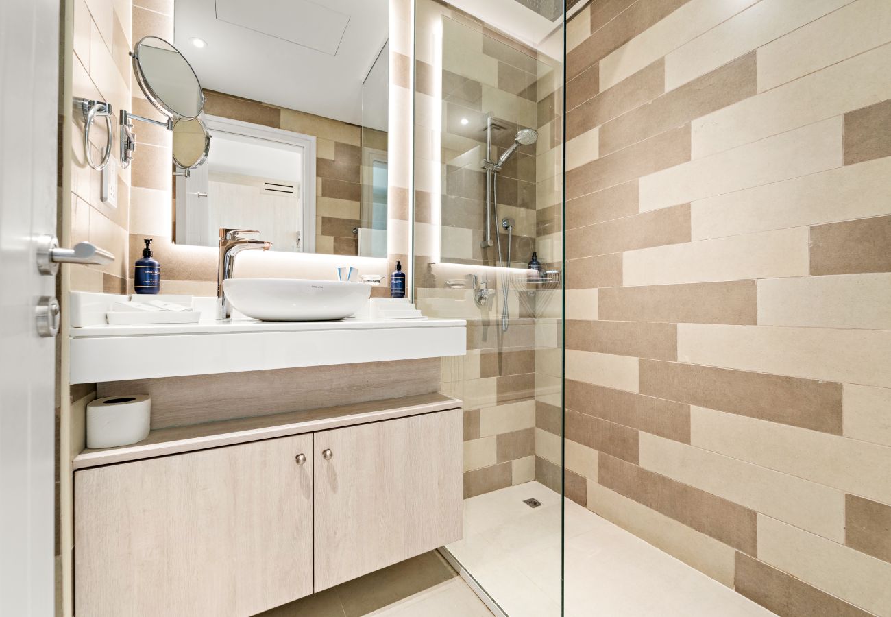 Apartment in Dubai - Prime Studio With Beach Access 