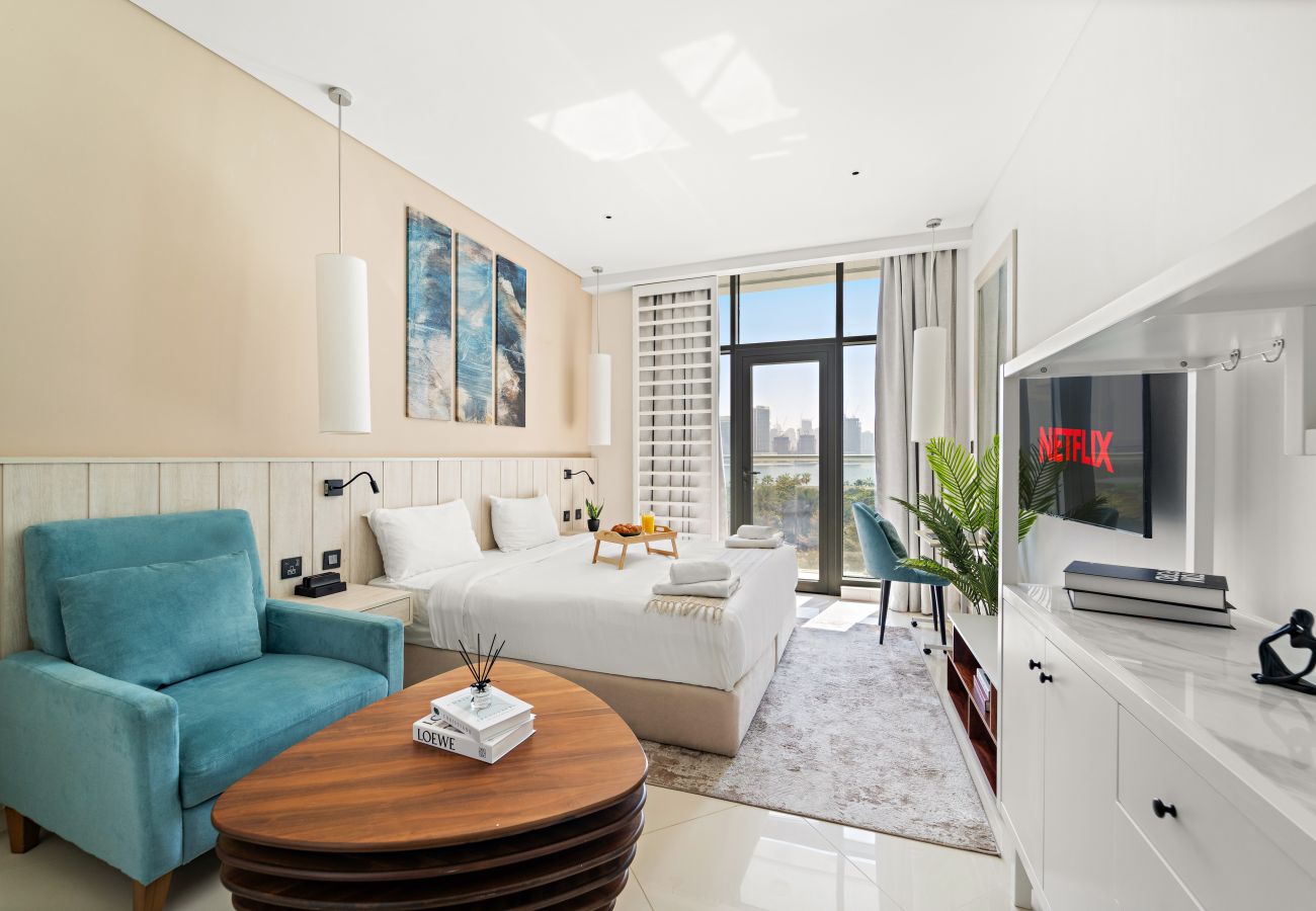 Apartment in Dubai - Prime Studio With Beach Access 