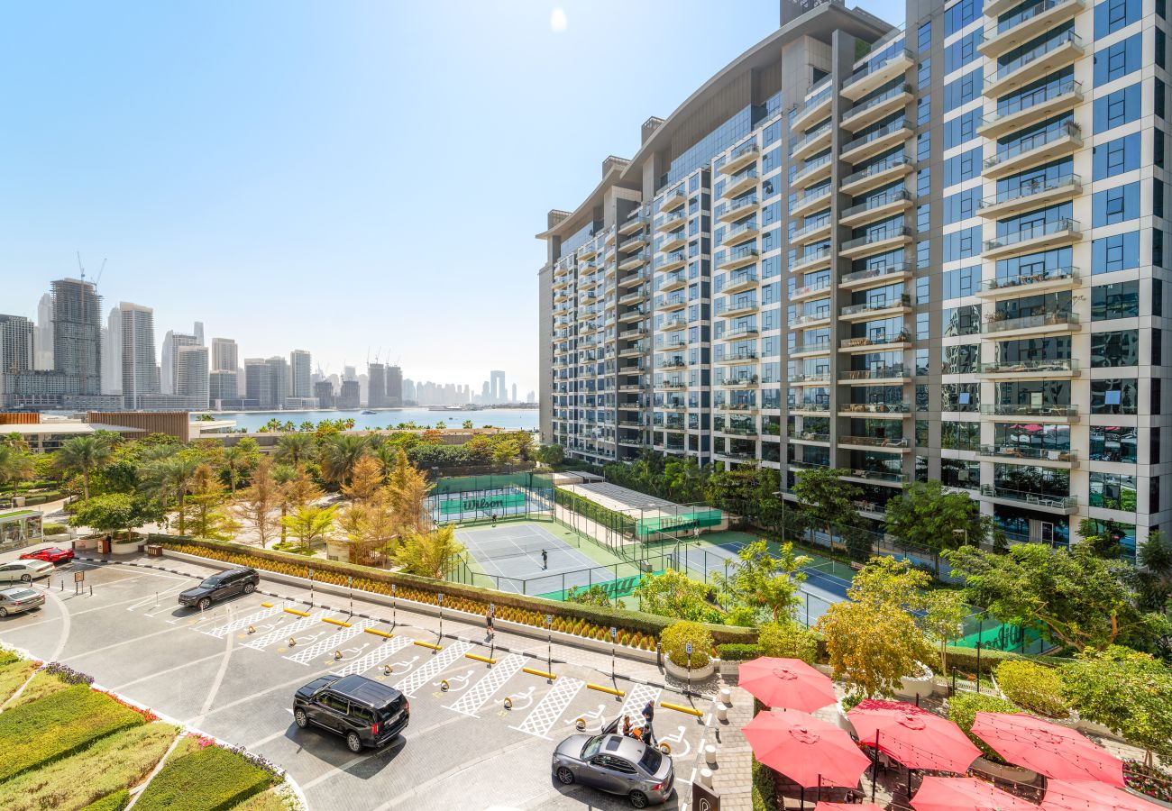 Apartment in Dubai - Prime Studio With Beach Access 