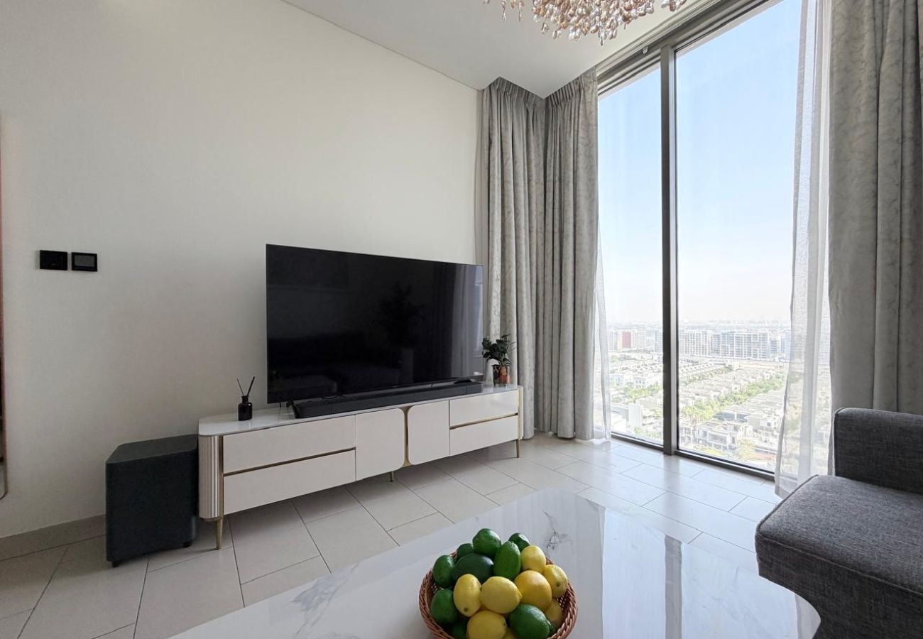 Apartment in Dubai - Modern 1 BD with Balcony & Community Views