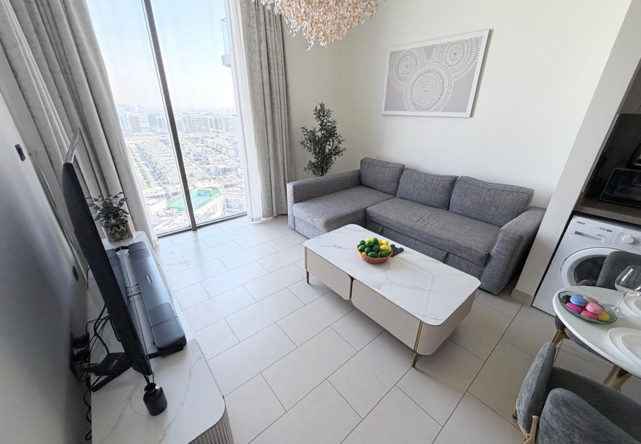 Apartment in Dubai - Modern 1 BD with Balcony & Community Views