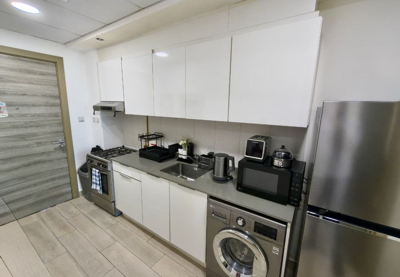 Apartment in Dubai - Elegant Studio Apartment in JVC 