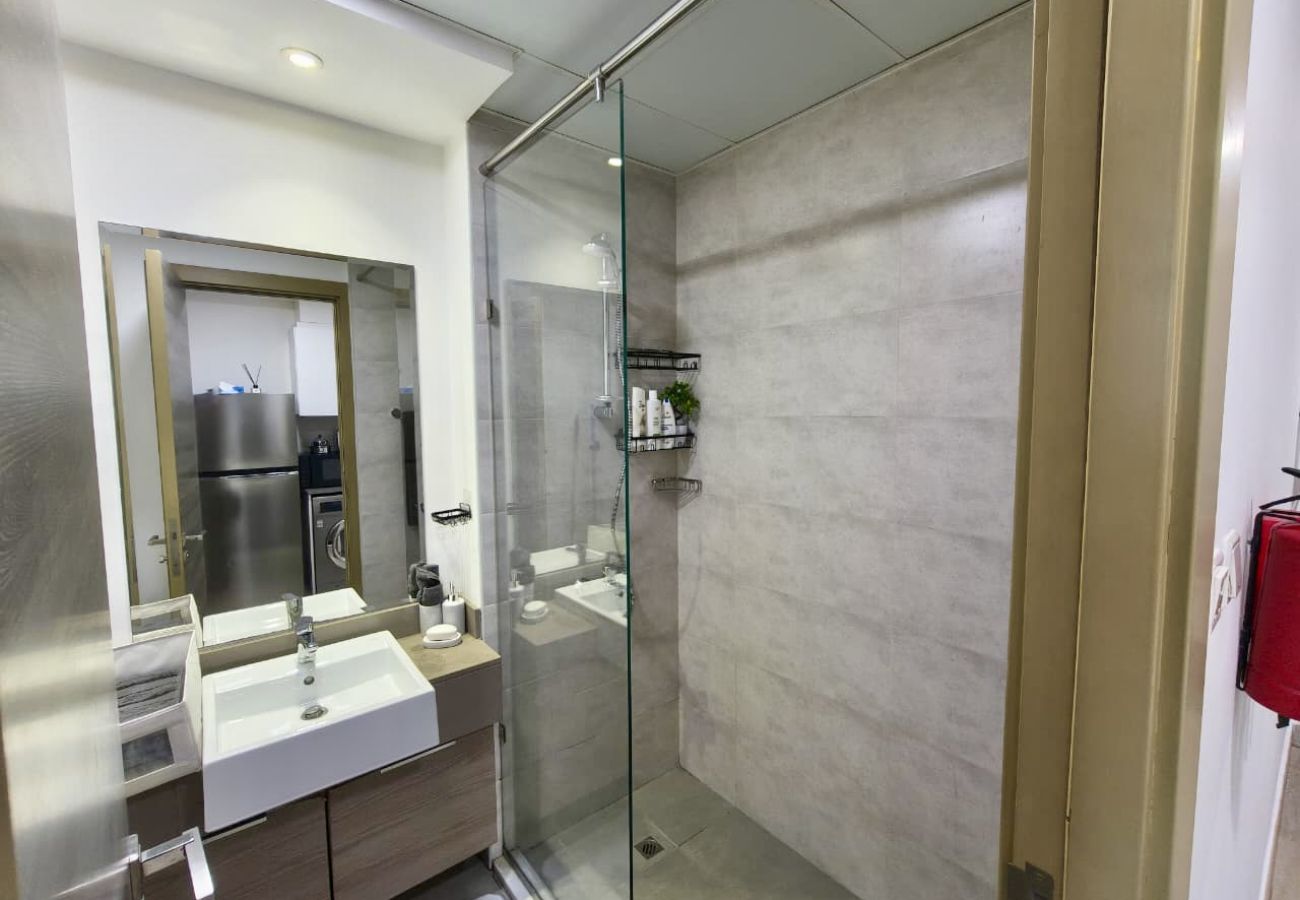 Apartment in Dubai - Elegant Studio Apartment in JVC 