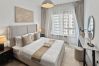 Apartment in Dubai - Downtown Dubai Escape | 1BR at 29 Boulevard 