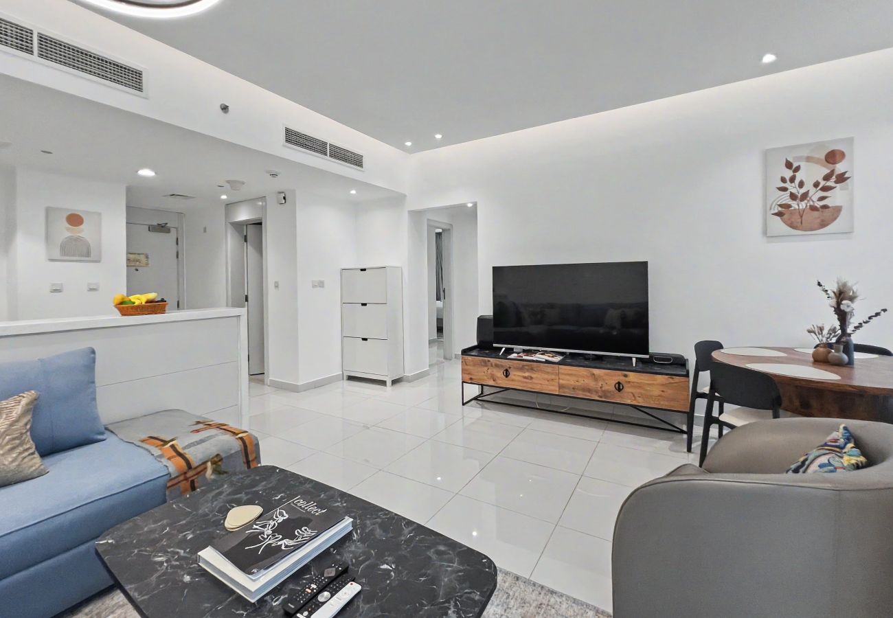 Apartment in Dubai - Chic 2BD Apartment in Business Bay