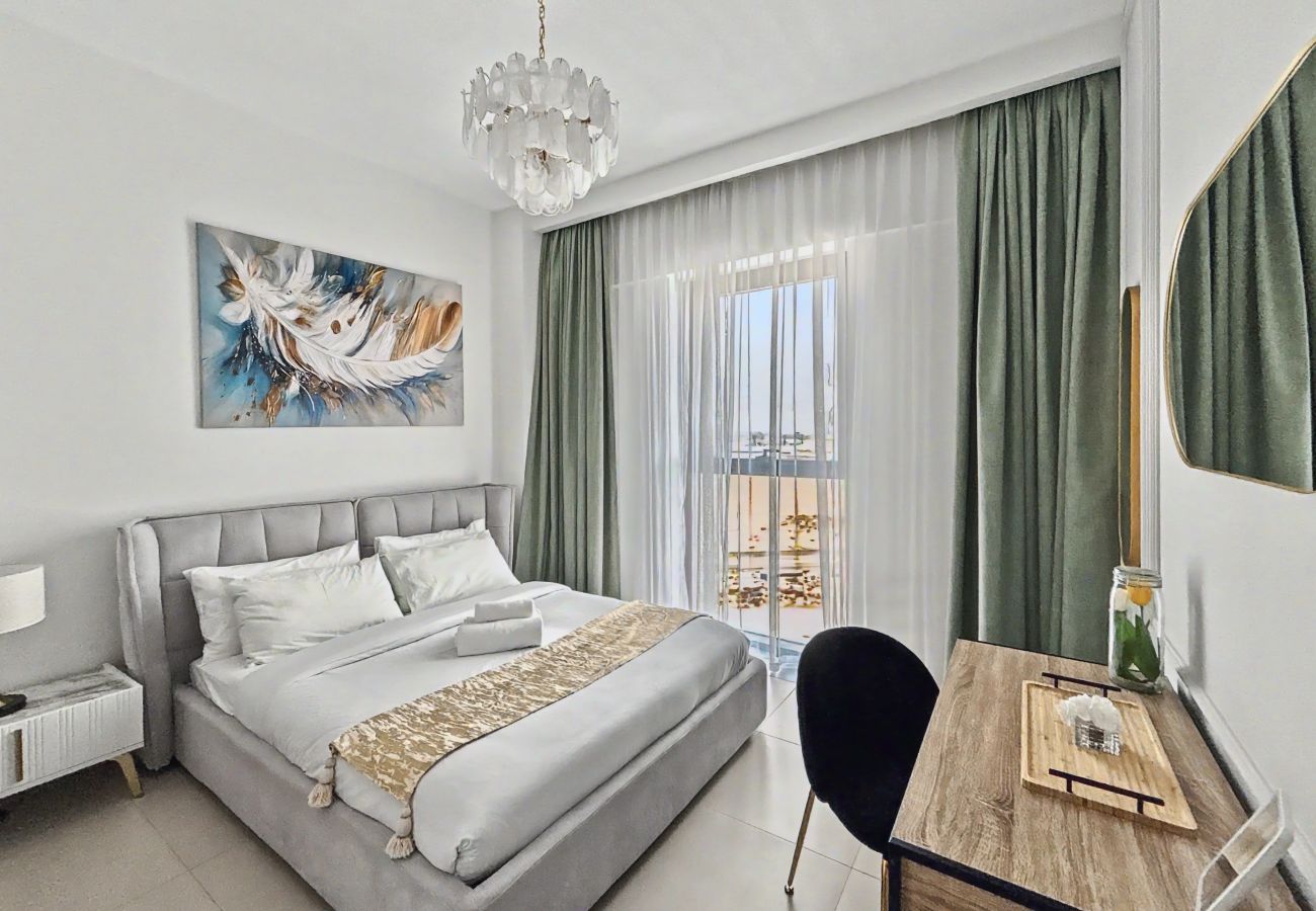 Apartment in Dubai - Stylish 2BR | Creek Beach | Dubai Creek Harbour