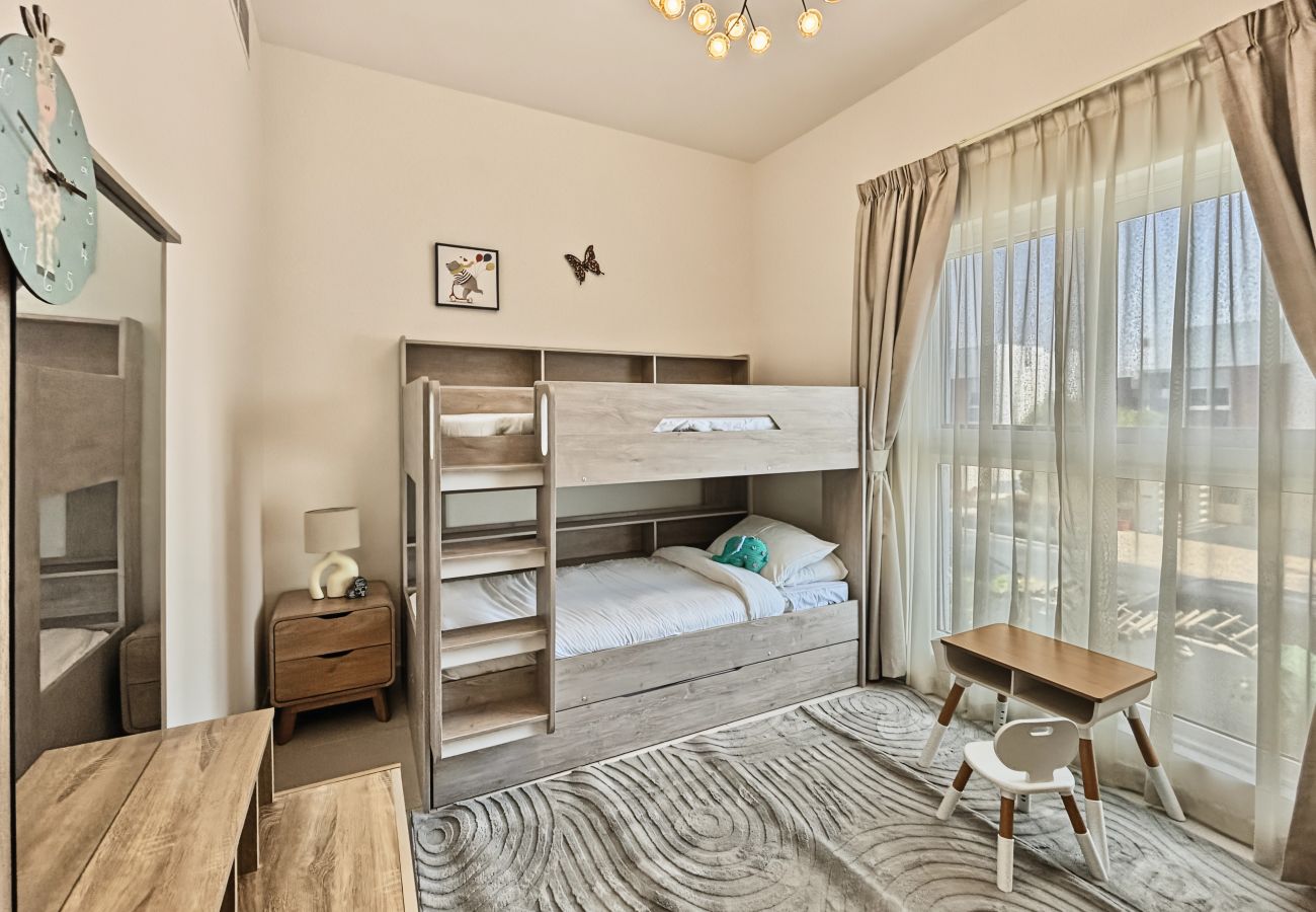 Villa in Dubai - Spacious 3BR Villa | Villanova | Gated Community