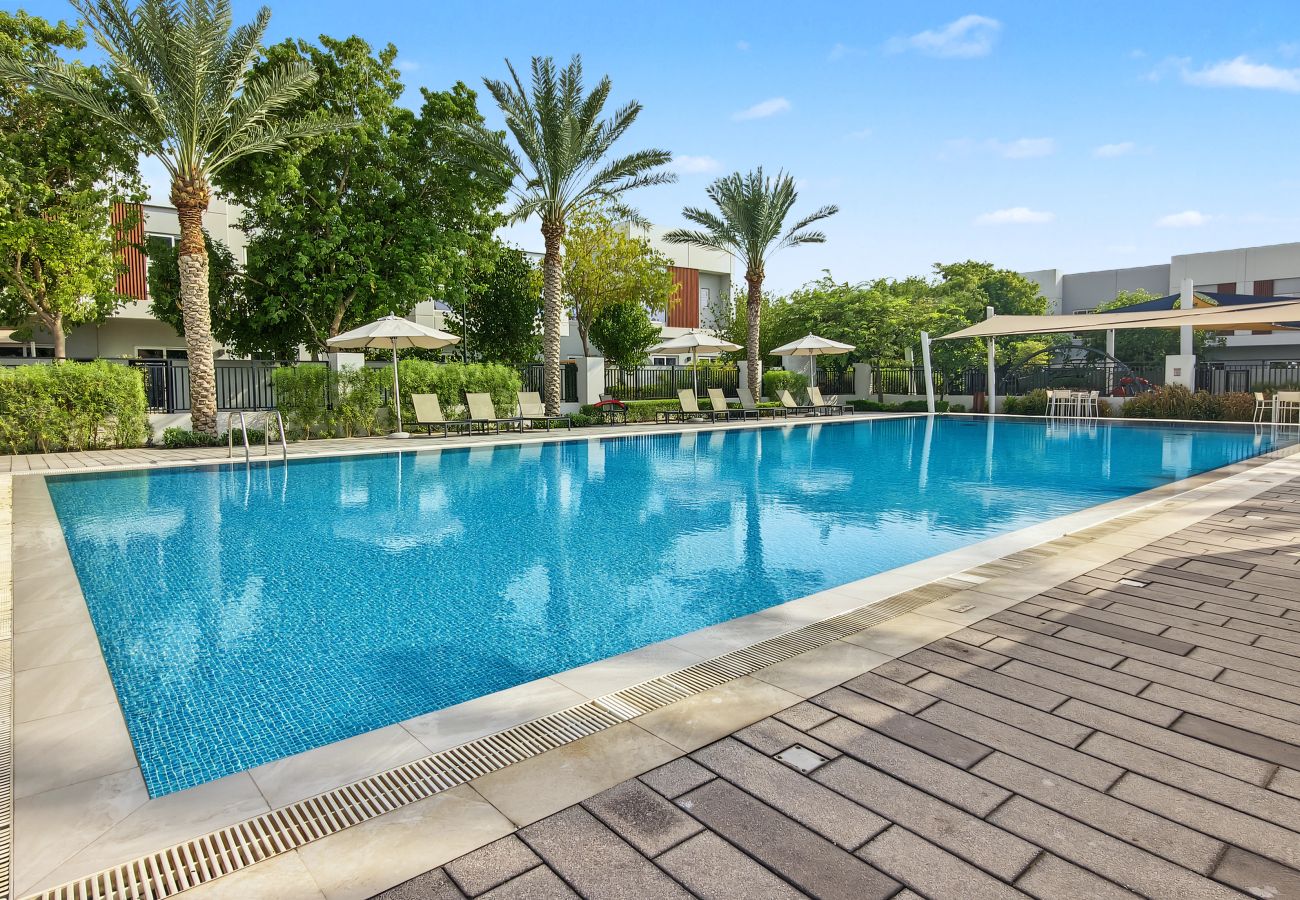 Villa in Dubai - Spacious 3BR Villa | Villanova | Gated Community