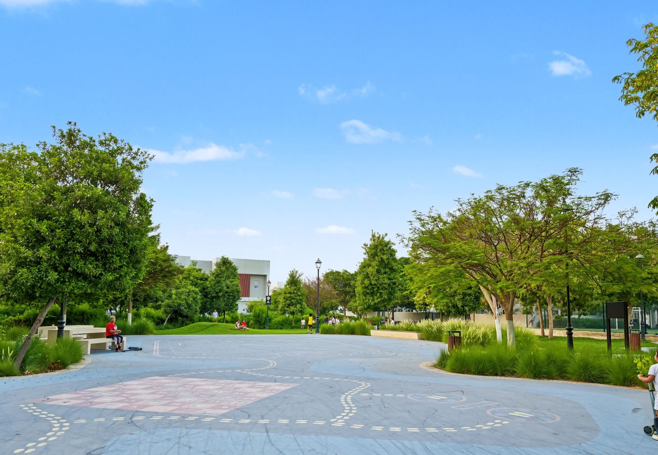 Villa in Dubai - Spacious 3BR Villa | Villanova | Gated Community