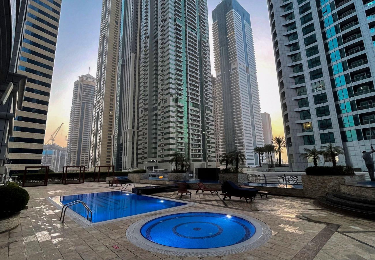 Apartment in Dubai - Bright & Spacious 1BD in Dubai Marina