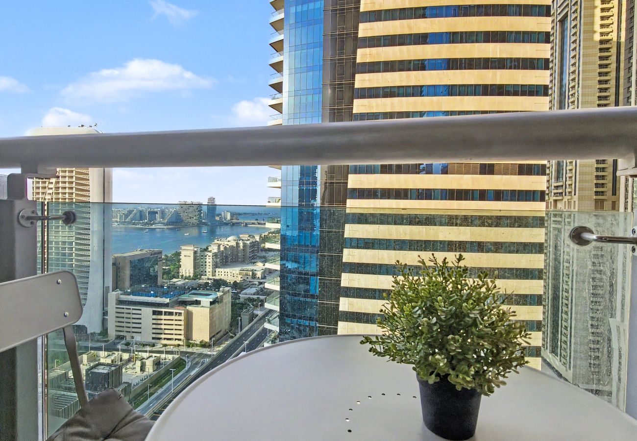 Apartment in Dubai - Bright & Spacious 1BD in Dubai Marina