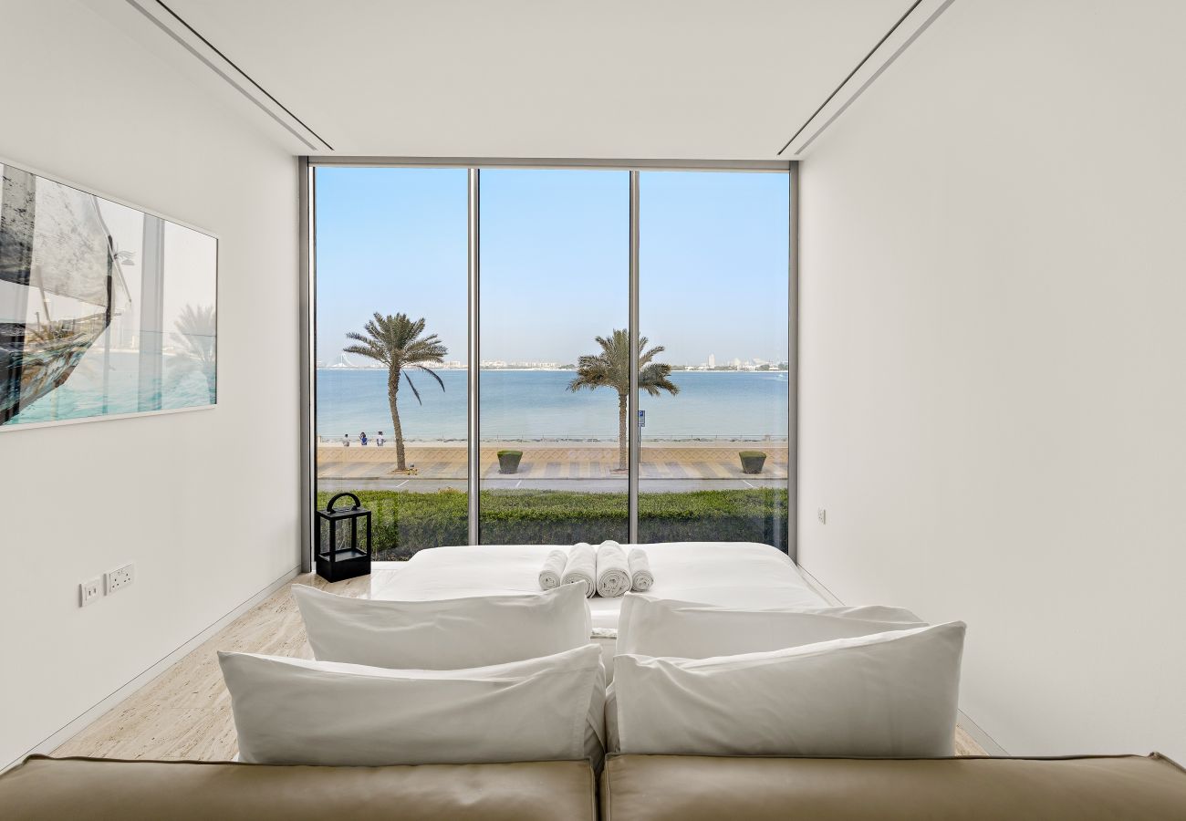 Apartment in Dubai - Muraba Dia | Ultra-Luxe Sea View Residence