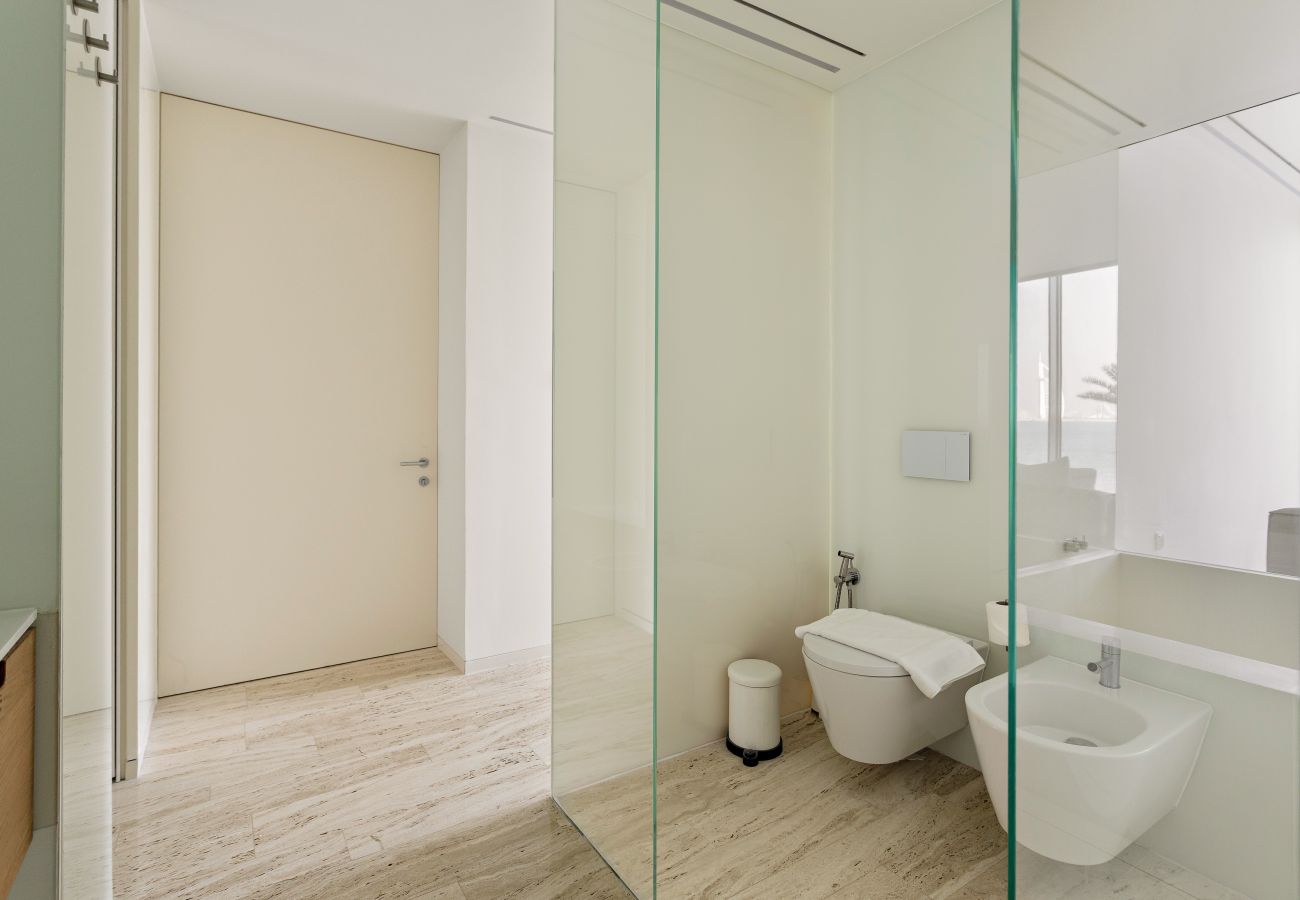 Apartment in Dubai - Muraba Dia | Ultra-Luxe Sea View Residence