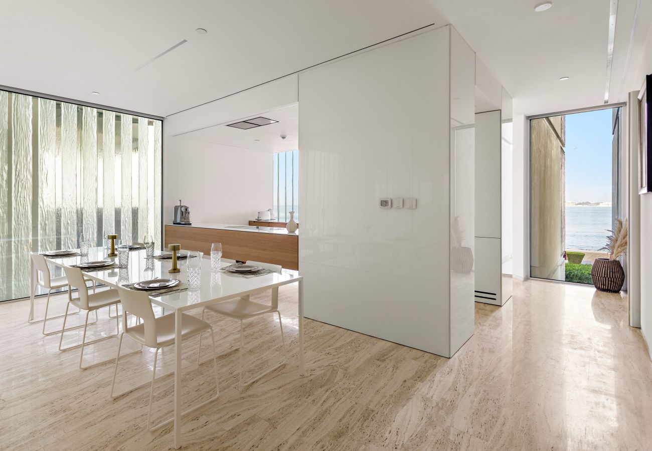 Apartment in Dubai - Muraba Dia | Ultra-Luxe Sea View Residence