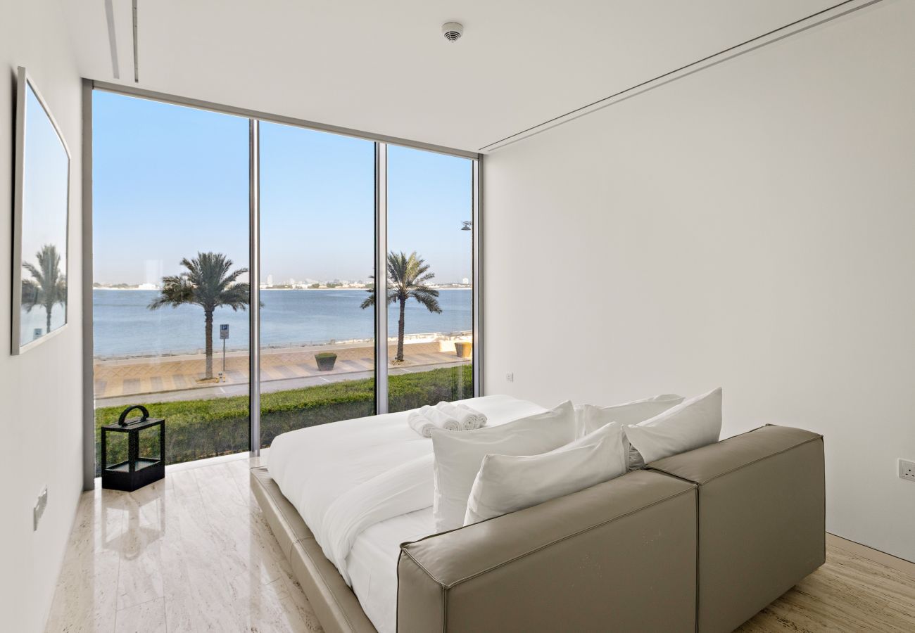 Apartment in Dubai - Muraba Dia | Ultra-Luxe Sea View Residence