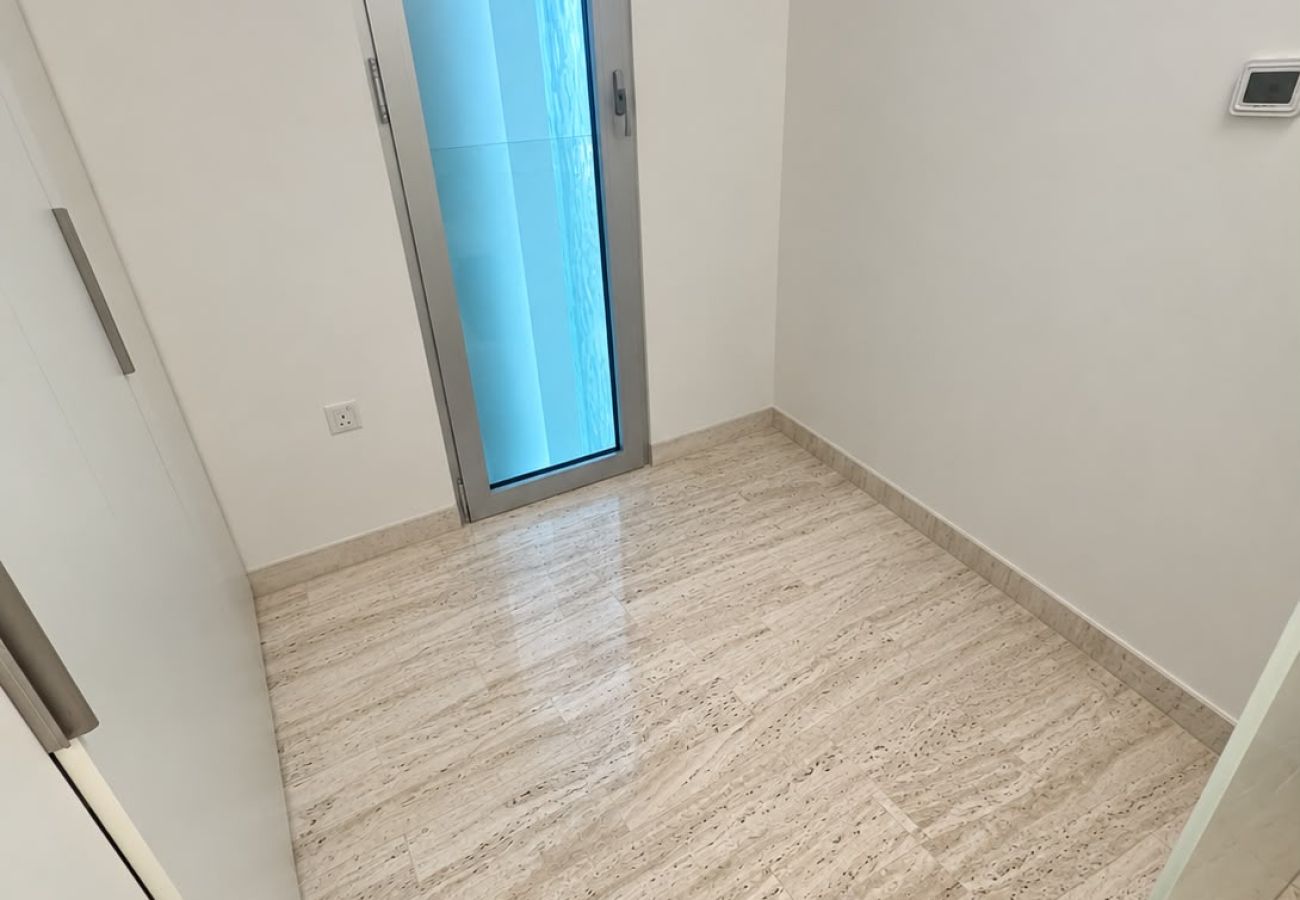 Apartment in Dubai - Muraba Dia | Ultra-Luxe Sea View Residence
