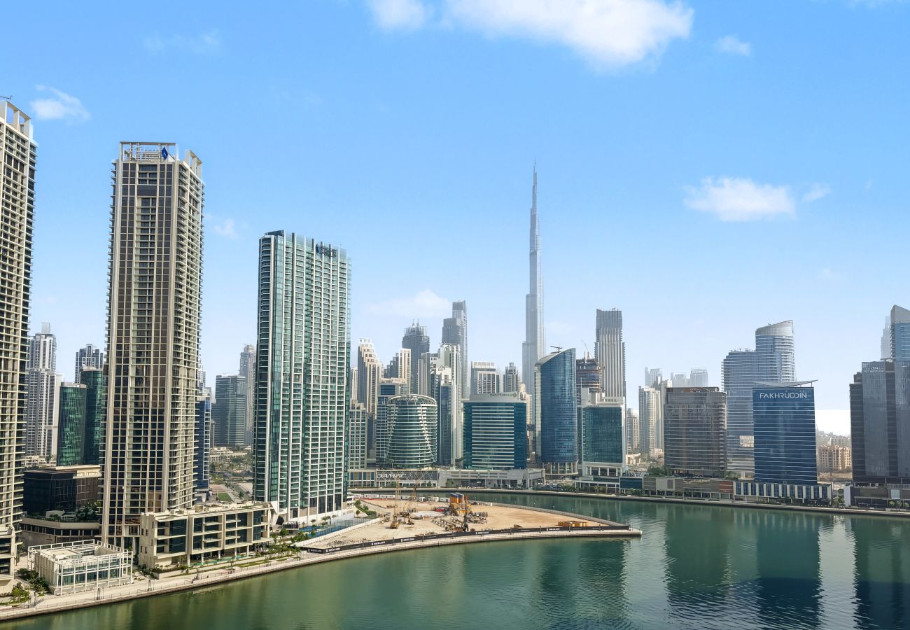 Apartment in Dubai - New Stylish Studio | Canal & Burj Khalifa Views