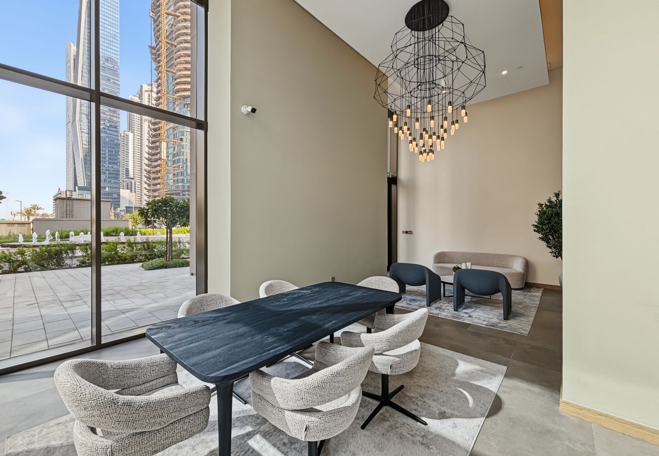 Apartment in Dubai - Brand-New Stylish Studio | Stunning Canal Views