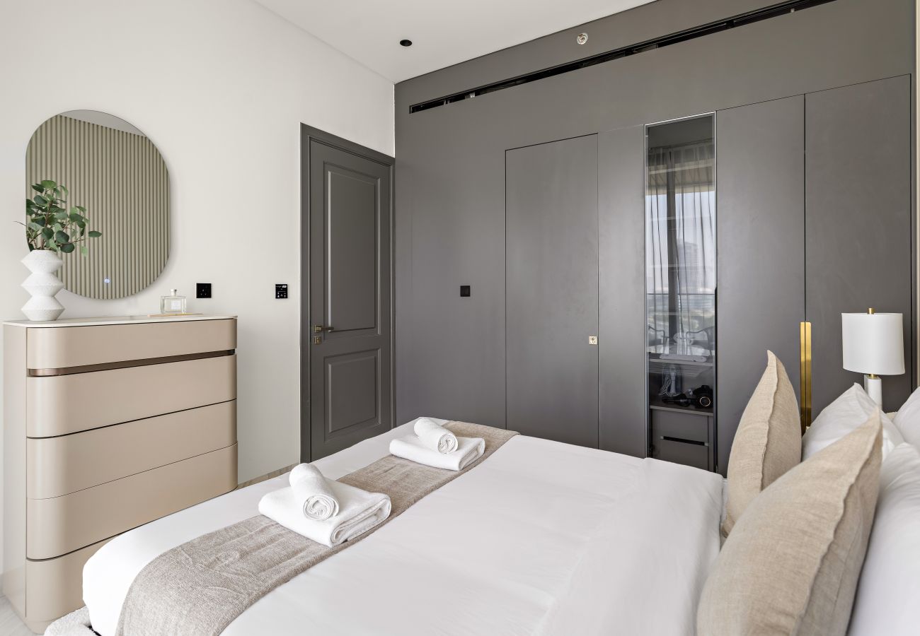 Apartment in Dubai - Elegant 1 BD  with Dubai Skyline Views in Arjan