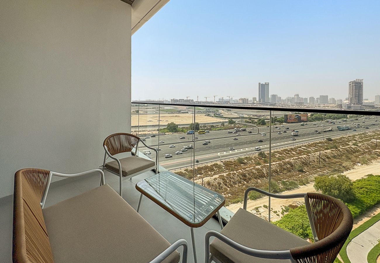 Apartment in Dubai - Elegant 1 BD  with Dubai Skyline Views in Arjan