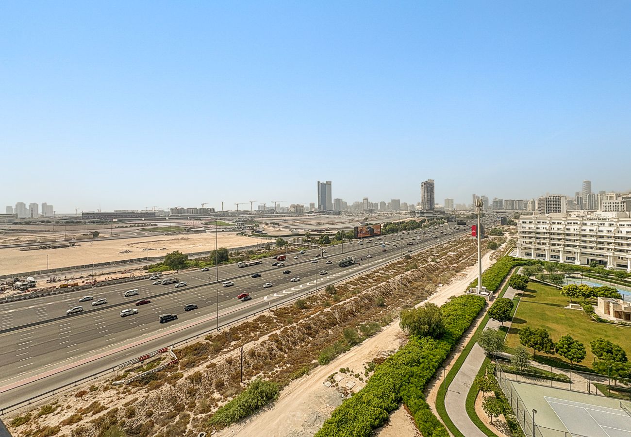 Apartment in Dubai - Elegant 1 BD  with Dubai Skyline Views in Arjan